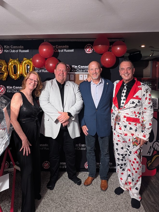 Celebrating the 300th Catch the Ace draw - Cindy Anthony, MPP Stephane Sarrazin, Mayor Mike Tarnowski and Doug Anthony
